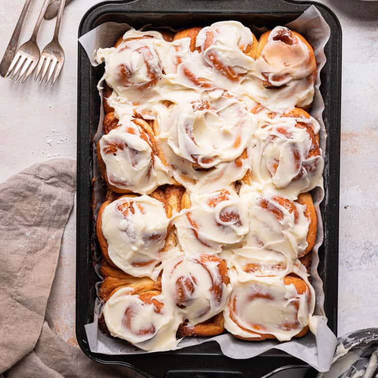 Classic Soft Cinnamon Rolls